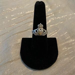 Claddagh ring. Size 7. Sterling silver. Irish